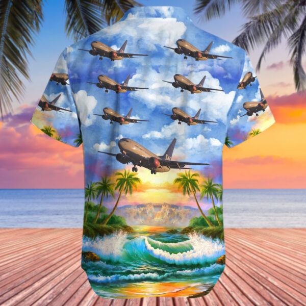 Boeing 737-783 Scandinavian Airlines (SAS) Hawaiian Shirt