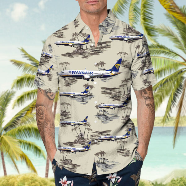 Boeing 737-8-200 MAX Ryanair Hawaiian Shirt Boeing 737-8-200 MAX Ryanair Hawaiian Shirt
