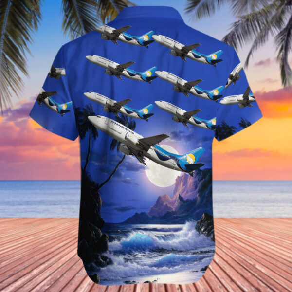 Boeing 737-36N(QC) Canadian North Hawaiian Shirt
