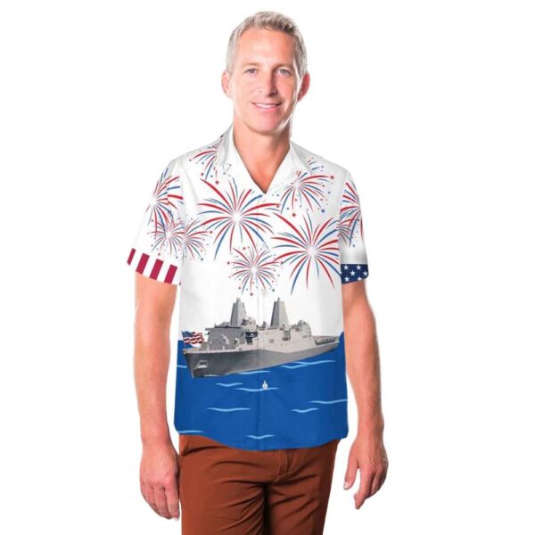 US Navy USS Green Bay (LPD-20) 4th Of July Hawaiian Shirt Cheap