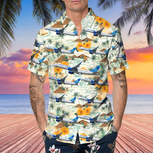 Boeing 757-224 United Airlines Hawaiian Shirt Boeing 757-224 United Airlines Hawaiian Shirt