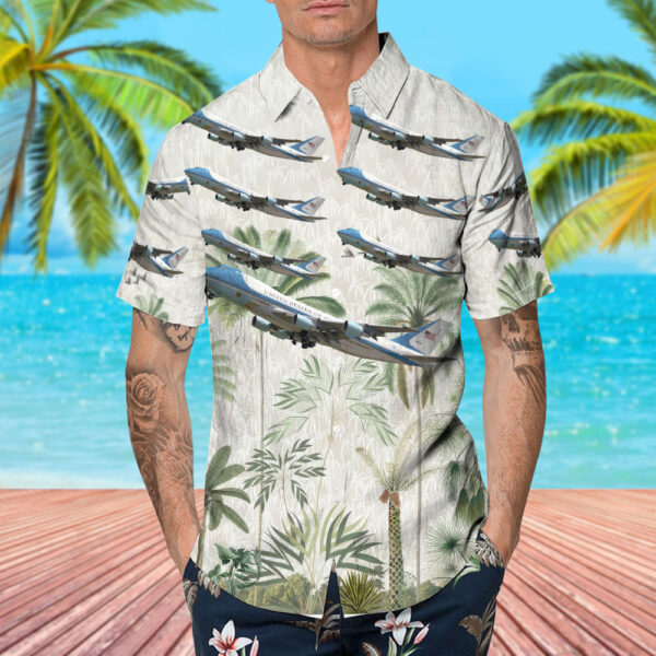 Boeing VC-25A United States US Air Force (USAF) Hawaiian Shirt Boeing VC-25A United States US Air Force (USAF) Hawaiian Shirt
