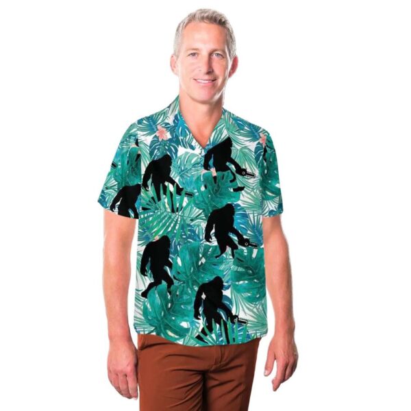 Logger Bigfoot With Chainsaw Hawaiian Shirt Man