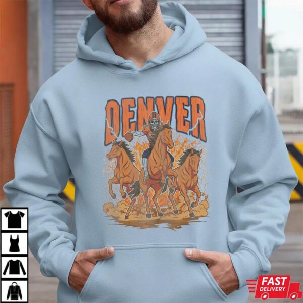 Vintage Denver Broncos Football T-Shirt Vintage Denver Broncos Football T-Shirt