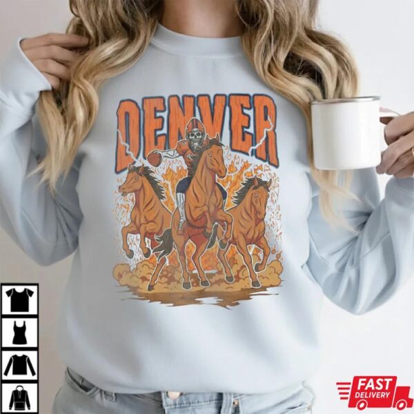 Vintage Denver Broncos Football T-Shirt Vintage Denver Broncos Football T-Shirt