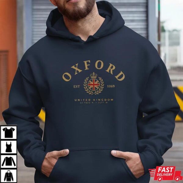 Oxford EST 1069 Royal Crest Sweatshirt Oxford EST 1069 Royal Crest Sweatshirt