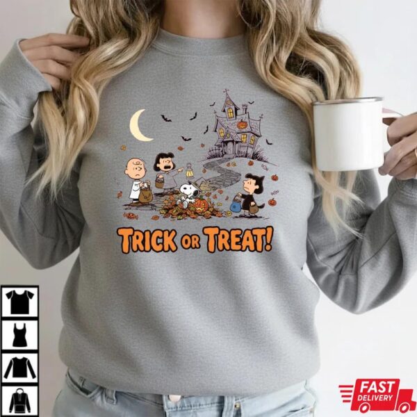 Cute Peanuts Trick Or Treat T-Shirt