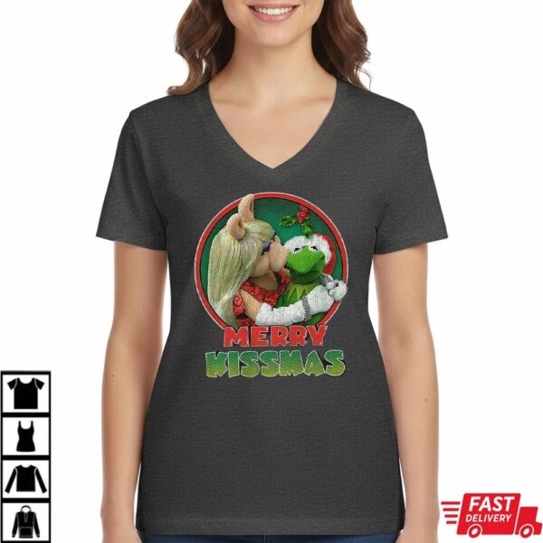 Disney The Muppets Kermit Miss Piggy Merry Kissmas T-Shirt