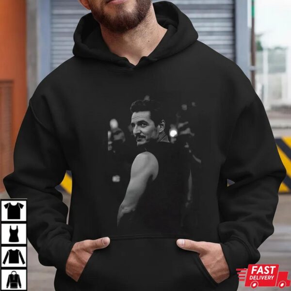 Retro Pedro Pascal Photoshoot T-Shirt Retro Pedro Pascal Photoshoot T-Shirt