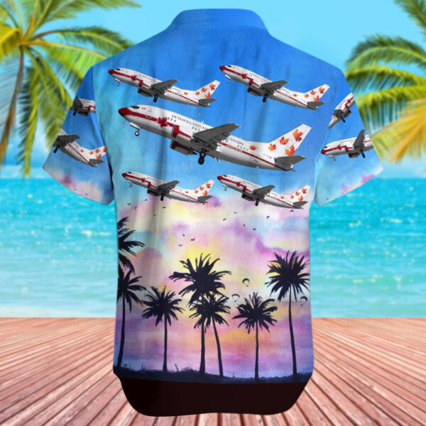 Boeing 737-53A Skyservice Business Aviation Hawaiian Shirt Boeing 737-53A Skyservice Business Aviation Hawaiian Shirt