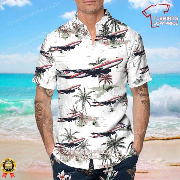 Boeing 747-122 United Airlines Hawaiian Shirt Boeing 747-122 United Airlines Hawaiian Shirt