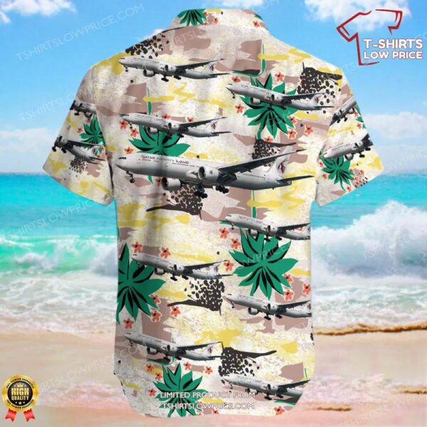Boeing 777-367ER Qatar Airways Hawaiian Shirt