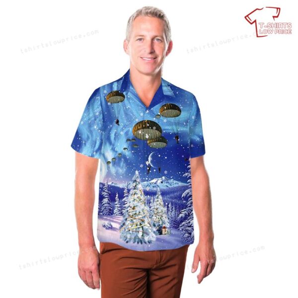 Australian Army 3rd Battalion, Royal Australian Regiment Parachute Drop Christmas Hawaiian Shirt Australian Army 3rd Battalion, Royal Australian Regiment Parachute Drop Christmas Hawaiian Shirt