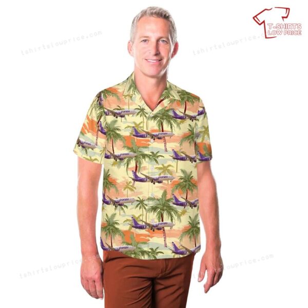 Australian low-cost airline Bonza Boeing 737 MAX 8 Hawaiian Shirt Australian low-cost airline Bonza Boeing 737 MAX 8 Hawaiian Shirt