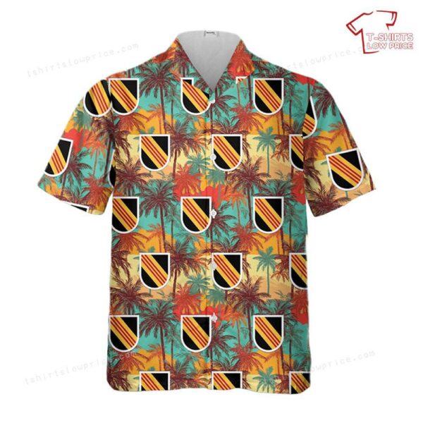 US Army 5th Special Forces Group (Airborne) (5th SFG (A)) beret flash 1964-1985 and 2016-present Hawaiian Shirt US Army 5th Special Forces Group (Airborne) (5th SFG (A)) beret flash 1964-1985 and 2016-present Hawaiian Shirt