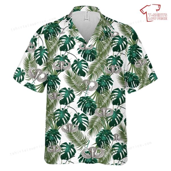 US Army chaplain WW2 type parachute wing badge Hawaiian Shirt US Army chaplain WW2 type parachute wing badge Hawaiian Shirt