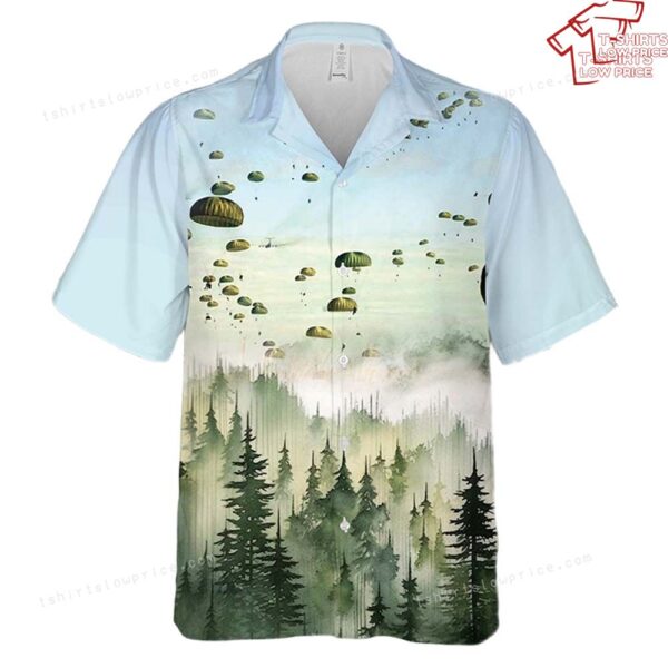 US paratroopers jump into Australia Hawaiian Shirt US paratroopers jump into Australia Hawaiian Shirt