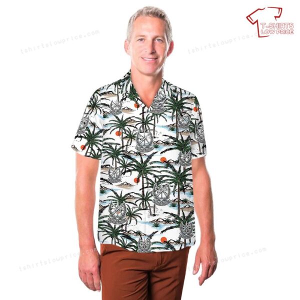 US Army Master Gunner Badge Concept Hawaiian Shirt US Army Master Gunner Badge Concept Hawaiian Shirt