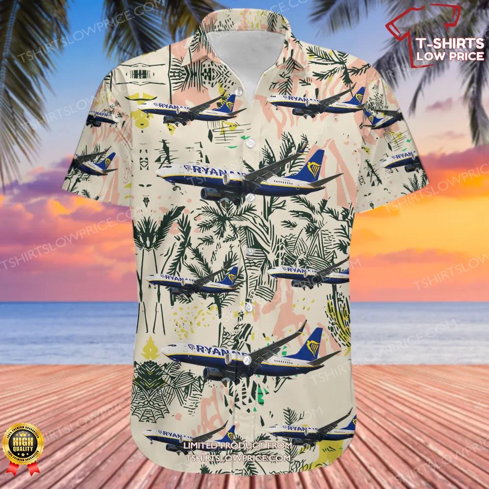 Boeing 737 8 200 MAX Ryanair UK Hawaiian Shirt 2 Boeing 737 8 200 MAX Ryanair UK Hawaiian Shirt 2