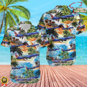 Boeing 737-85P Sun Country Airlines Hawaiian Shirt
