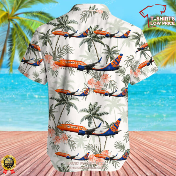 Boeing 737-82R Sun Country Airlines Hawaiian Shirt